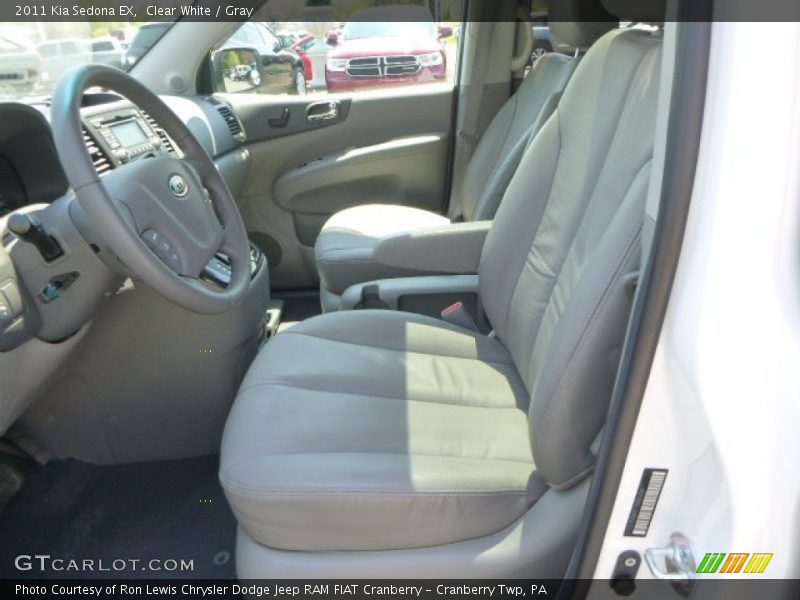 Clear White / Gray 2011 Kia Sedona EX