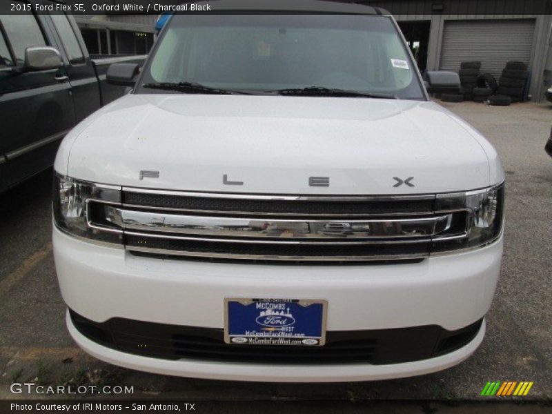 Oxford White / Charcoal Black 2015 Ford Flex SE