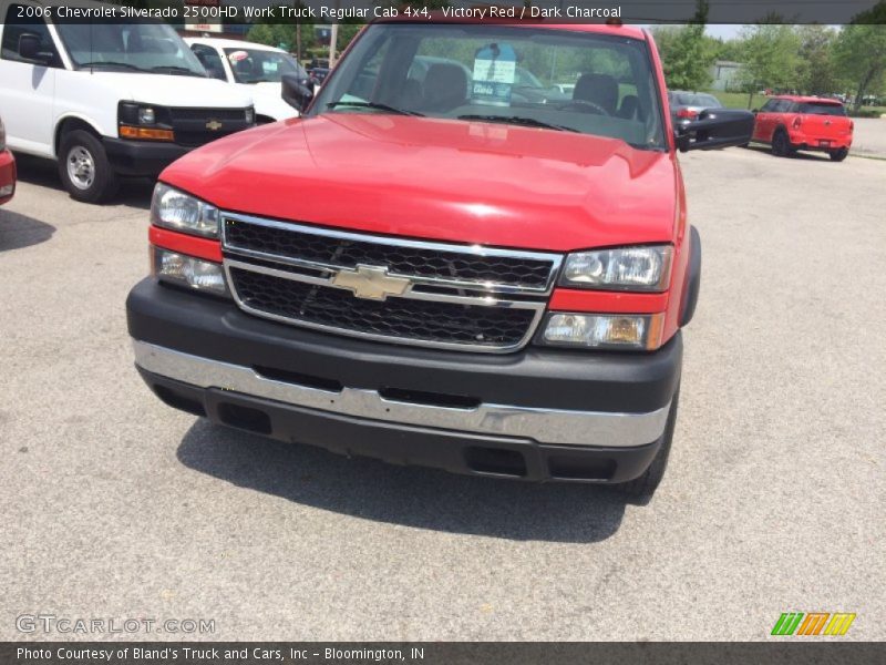 Victory Red / Dark Charcoal 2006 Chevrolet Silverado 2500HD Work Truck Regular Cab 4x4