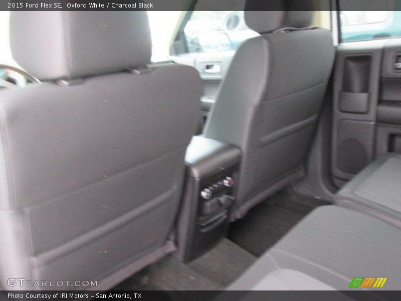 Oxford White / Charcoal Black 2015 Ford Flex SE