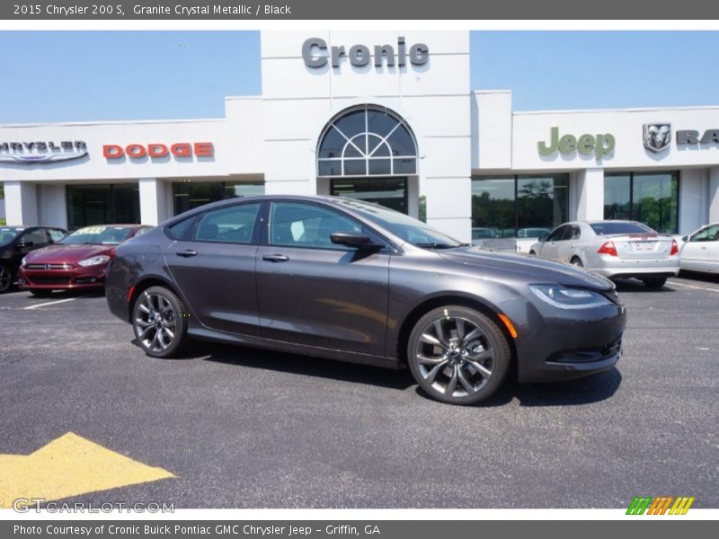 Granite Crystal Metallic / Black 2015 Chrysler 200 S