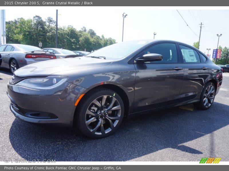 Granite Crystal Metallic / Black 2015 Chrysler 200 S