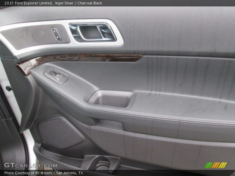 Ingot Silver / Charcoal Black 2015 Ford Explorer Limited