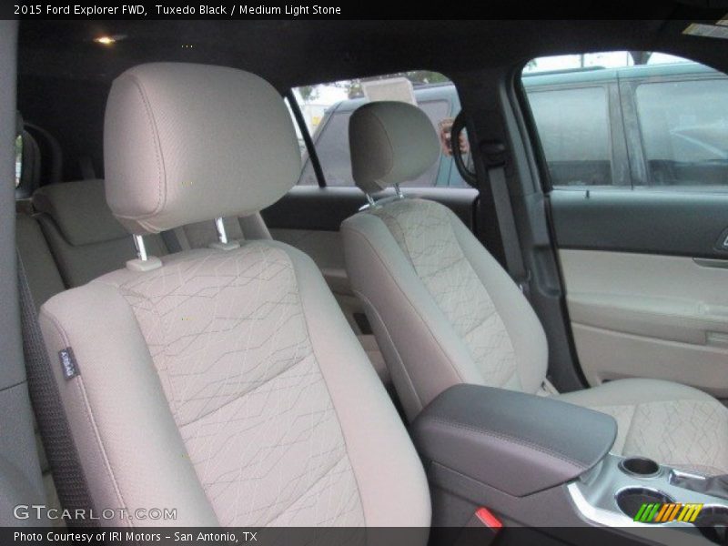 Tuxedo Black / Medium Light Stone 2015 Ford Explorer FWD