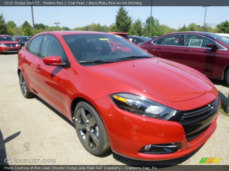 Front 3/4 View of 2015 Dart GT