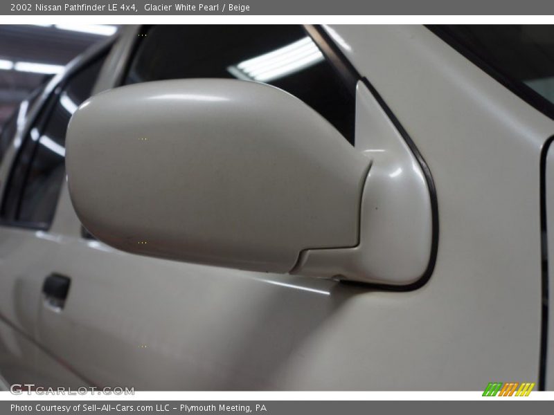 Glacier White Pearl / Beige 2002 Nissan Pathfinder LE 4x4