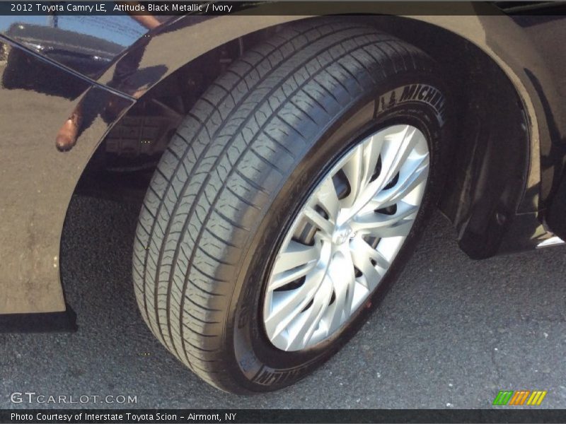 Attitude Black Metallic / Ivory 2012 Toyota Camry LE