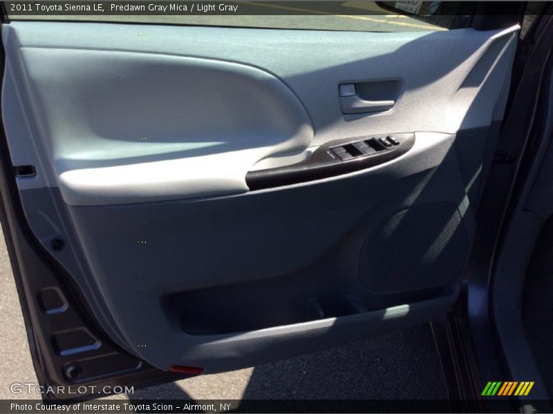 Predawn Gray Mica / Light Gray 2011 Toyota Sienna LE