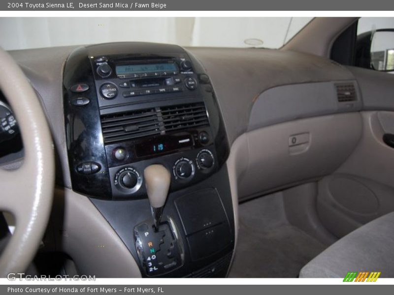 Desert Sand Mica / Fawn Beige 2004 Toyota Sienna LE