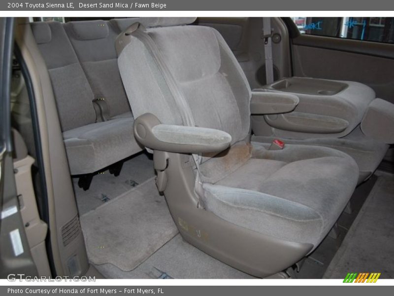 Desert Sand Mica / Fawn Beige 2004 Toyota Sienna LE