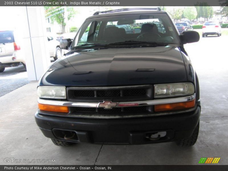 Indigo Blue Metallic / Graphite 2003 Chevrolet S10 LS Crew Cab 4x4