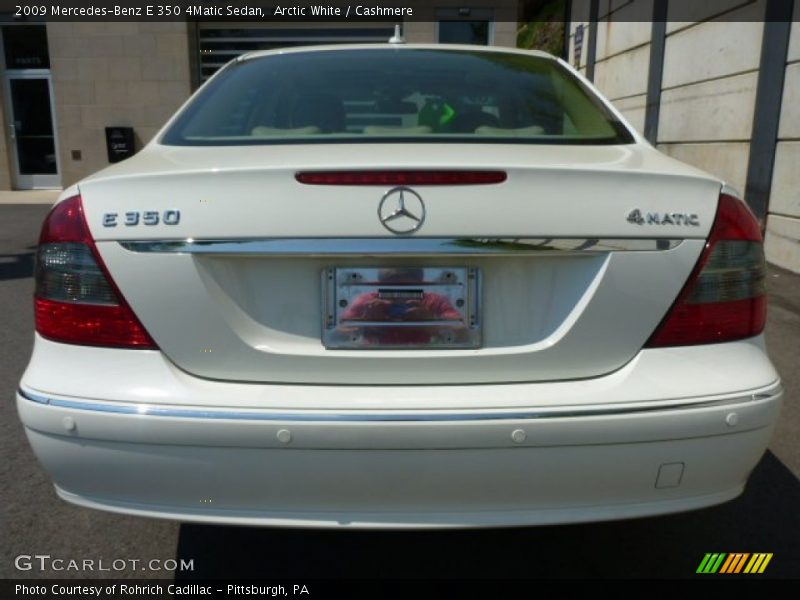 Arctic White / Cashmere 2009 Mercedes-Benz E 350 4Matic Sedan