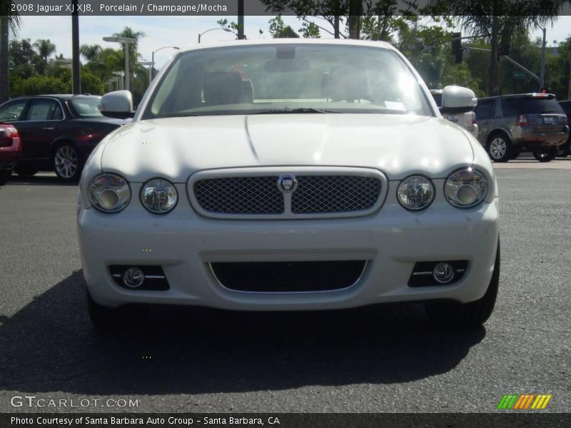 Porcelain / Champagne/Mocha 2008 Jaguar XJ XJ8