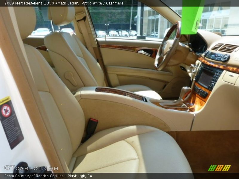 Arctic White / Cashmere 2009 Mercedes-Benz E 350 4Matic Sedan