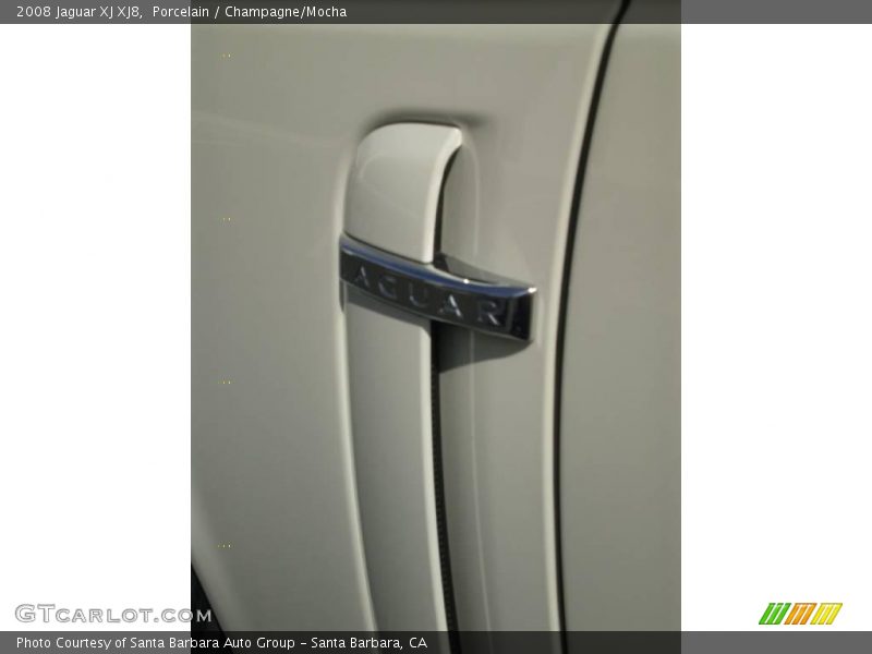 Porcelain / Champagne/Mocha 2008 Jaguar XJ XJ8