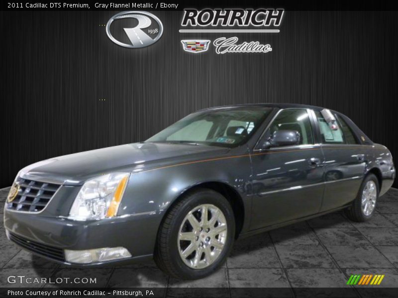 Gray Flannel Metallic / Ebony 2011 Cadillac DTS Premium