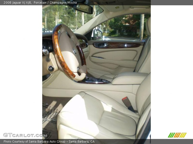 Porcelain / Champagne/Mocha 2008 Jaguar XJ XJ8