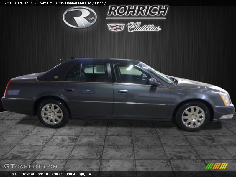 Gray Flannel Metallic / Ebony 2011 Cadillac DTS Premium
