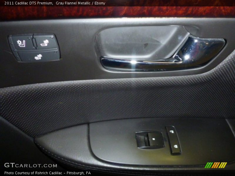 Gray Flannel Metallic / Ebony 2011 Cadillac DTS Premium