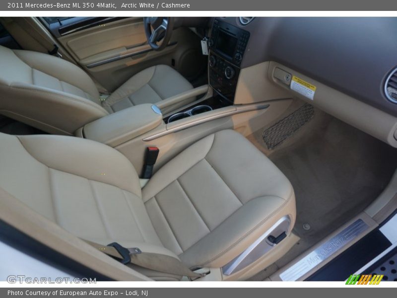 Front Seat of 2011 ML 350 4Matic
