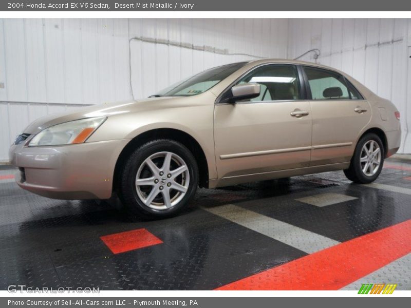 Front 3/4 View of 2004 Accord EX V6 Sedan