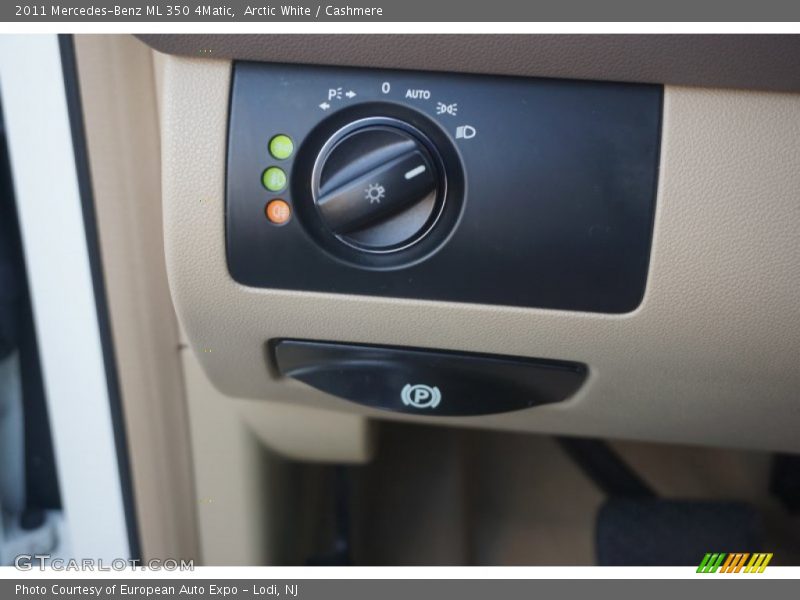 Arctic White / Cashmere 2011 Mercedes-Benz ML 350 4Matic