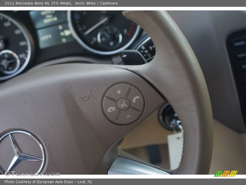 Arctic White / Cashmere 2011 Mercedes-Benz ML 350 4Matic