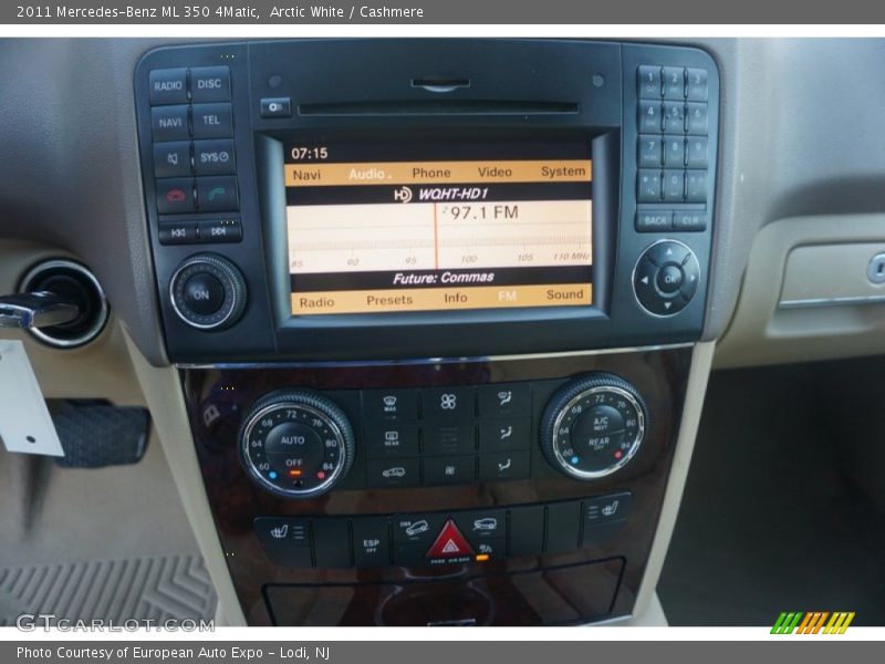 Arctic White / Cashmere 2011 Mercedes-Benz ML 350 4Matic