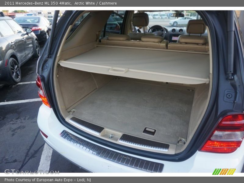 Arctic White / Cashmere 2011 Mercedes-Benz ML 350 4Matic