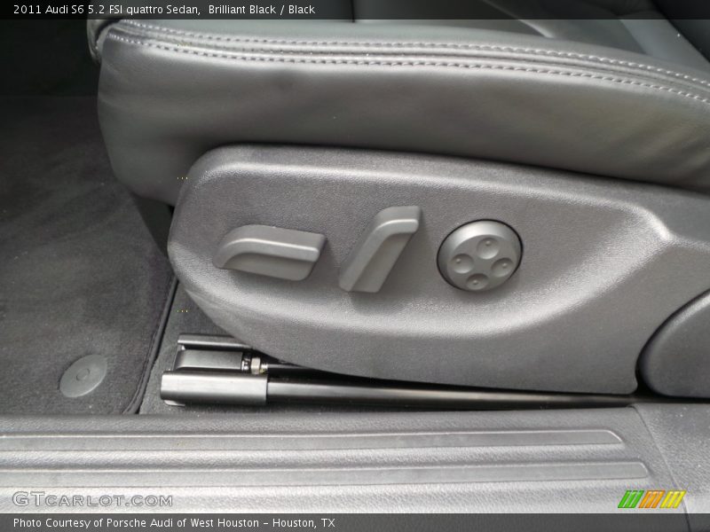 Brilliant Black / Black 2011 Audi S6 5.2 FSI quattro Sedan