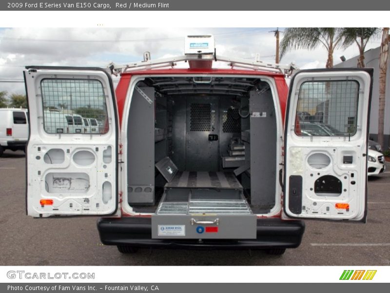 Red / Medium Flint 2009 Ford E Series Van E150 Cargo
