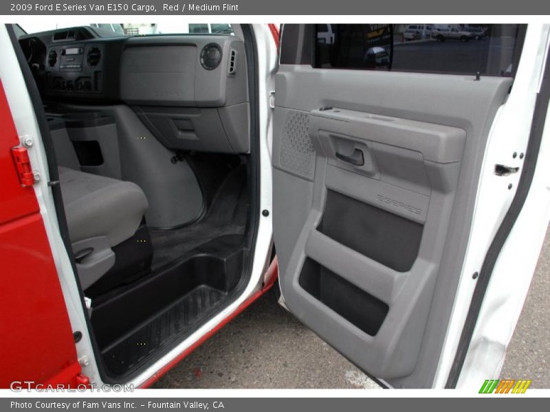 Red / Medium Flint 2009 Ford E Series Van E150 Cargo