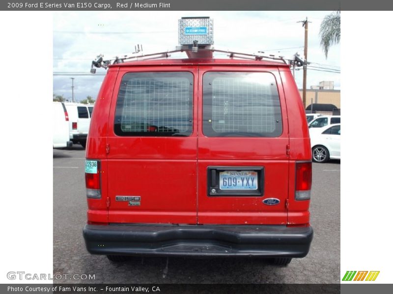 Red / Medium Flint 2009 Ford E Series Van E150 Cargo
