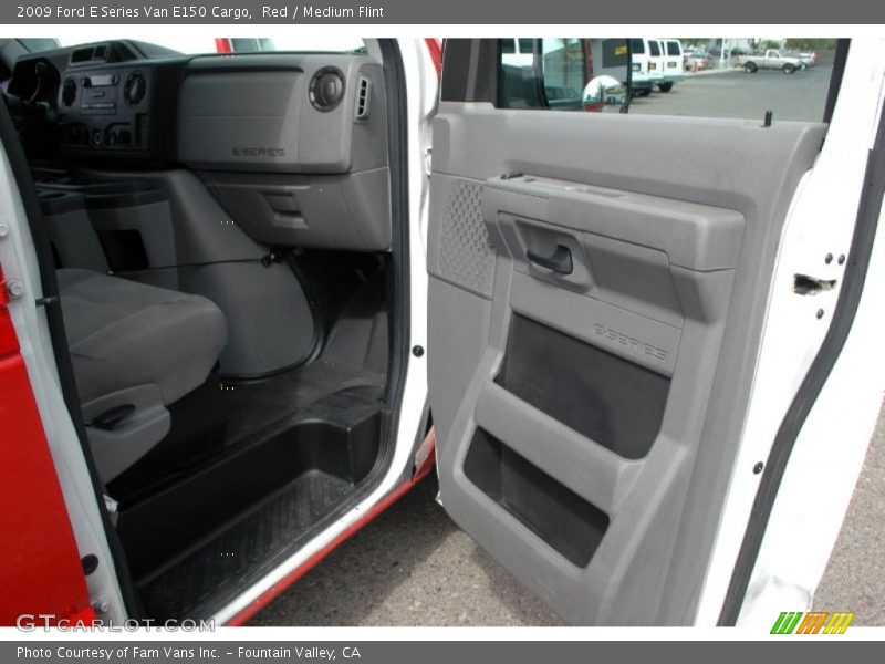 Red / Medium Flint 2009 Ford E Series Van E150 Cargo