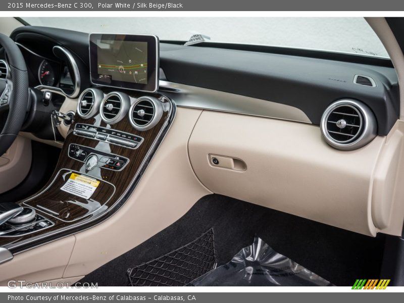 Polar White / Silk Beige/Black 2015 Mercedes-Benz C 300