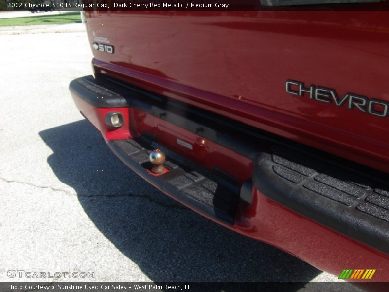 Dark Cherry Red Metallic / Medium Gray 2002 Chevrolet S10 LS Regular Cab