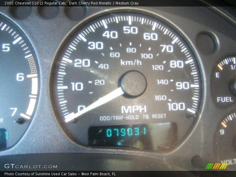 Dark Cherry Red Metallic / Medium Gray 2002 Chevrolet S10 LS Regular Cab