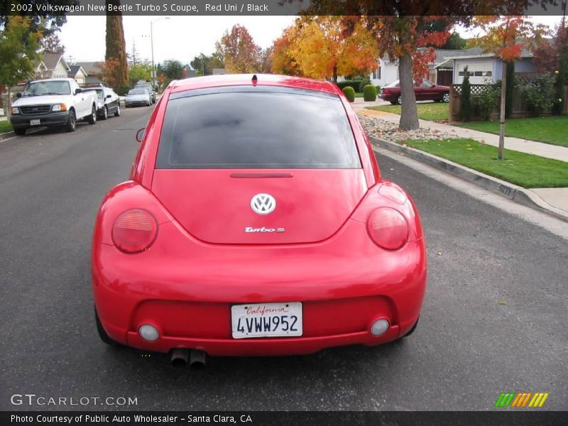 Red Uni / Black 2002 Volkswagen New Beetle Turbo S Coupe