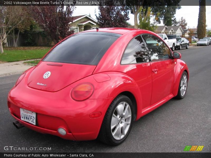 Red Uni / Black 2002 Volkswagen New Beetle Turbo S Coupe