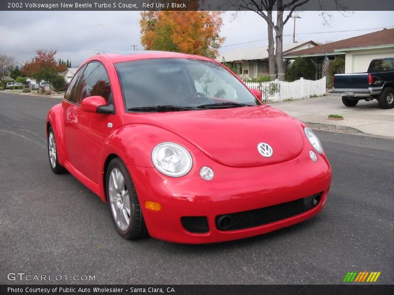 Red Uni / Black 2002 Volkswagen New Beetle Turbo S Coupe