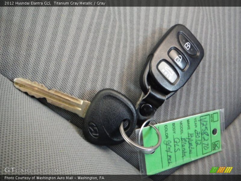 Titanium Gray Metallic / Gray 2012 Hyundai Elantra GLS