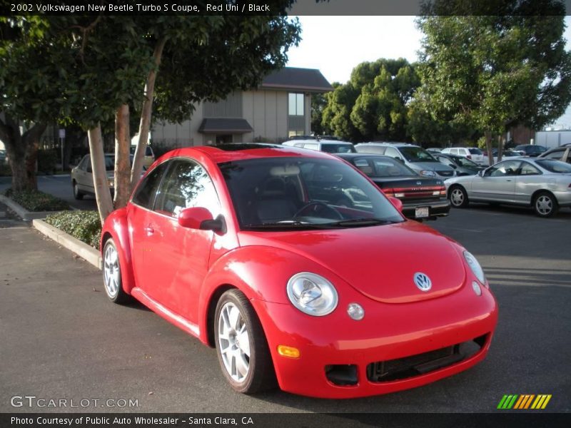 Red Uni / Black 2002 Volkswagen New Beetle Turbo S Coupe