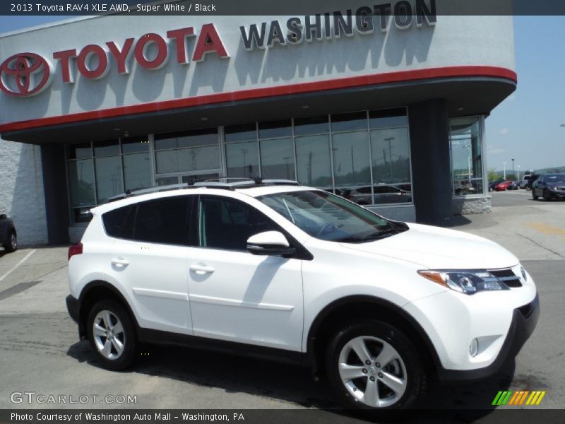 Super White / Black 2013 Toyota RAV4 XLE AWD