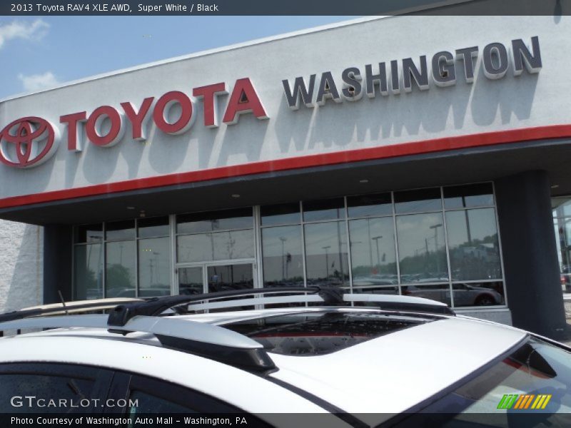 Super White / Black 2013 Toyota RAV4 XLE AWD