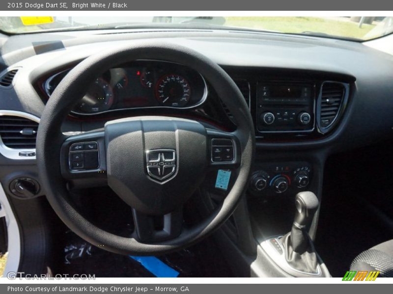Bright White / Black 2015 Dodge Dart SE