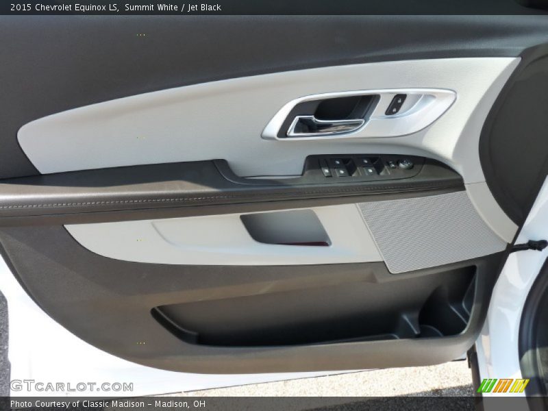 Summit White / Jet Black 2015 Chevrolet Equinox LS