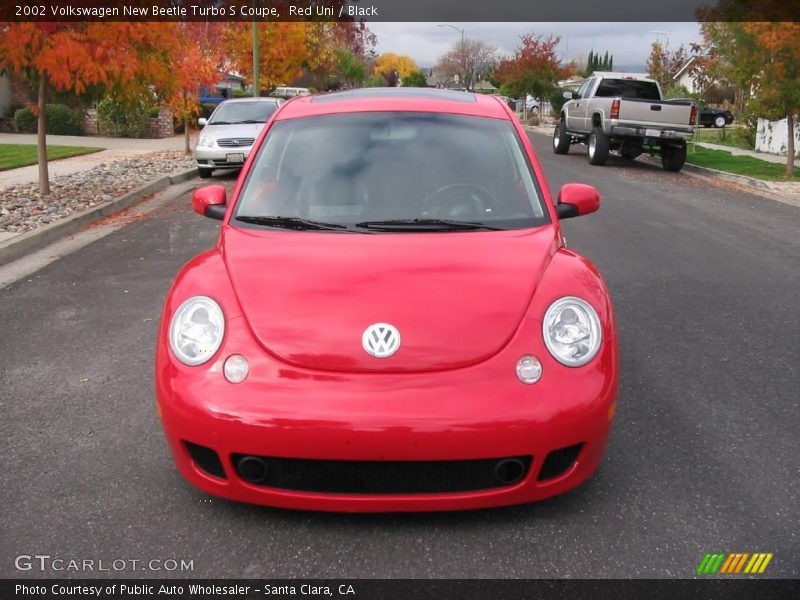 Red Uni / Black 2002 Volkswagen New Beetle Turbo S Coupe