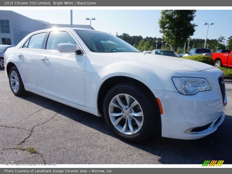 Bright White / Black/Linen 2015 Chrysler 300 Limited