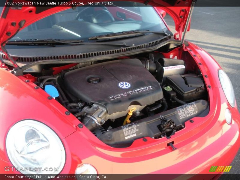 Red Uni / Black 2002 Volkswagen New Beetle Turbo S Coupe