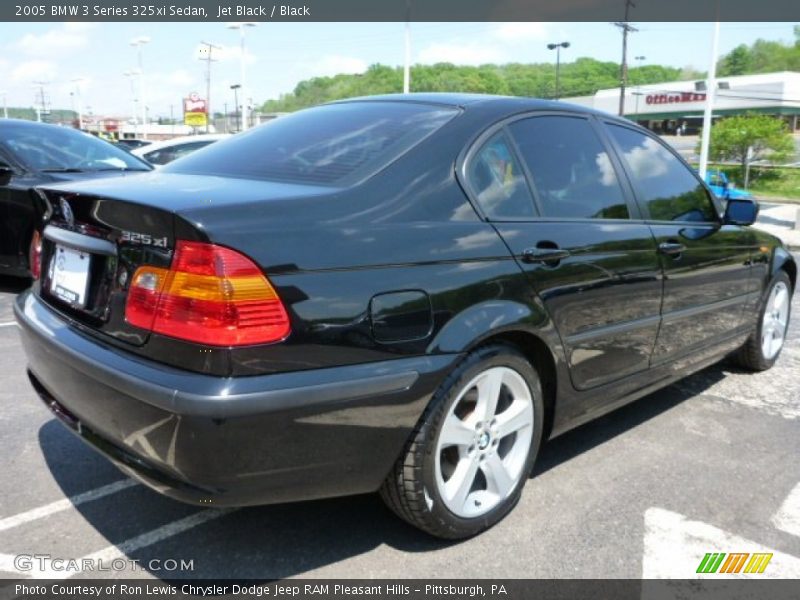 Jet Black / Black 2005 BMW 3 Series 325xi Sedan